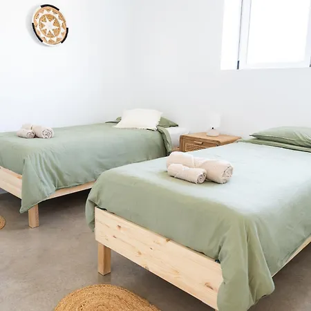 Casa Mascarena, Luxury With Heated Pool Lajares