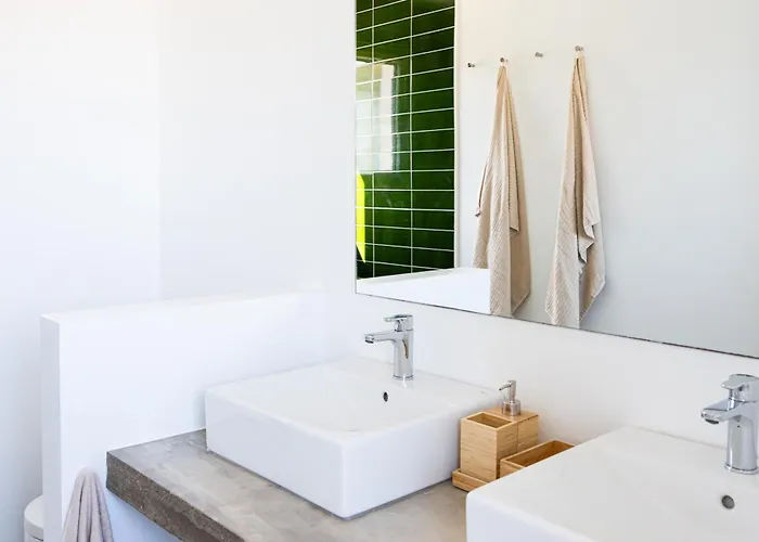 Casa Mascarena, Luxury With Heated Pool Villa Lajares