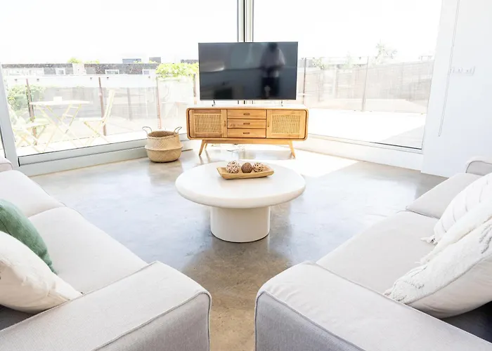 Casa Mascarena, Luxury With Heated Pool Villa