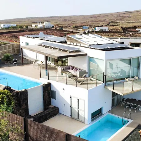 Βίλα Casa Mascarena - Luxury With Two Pools Lajares